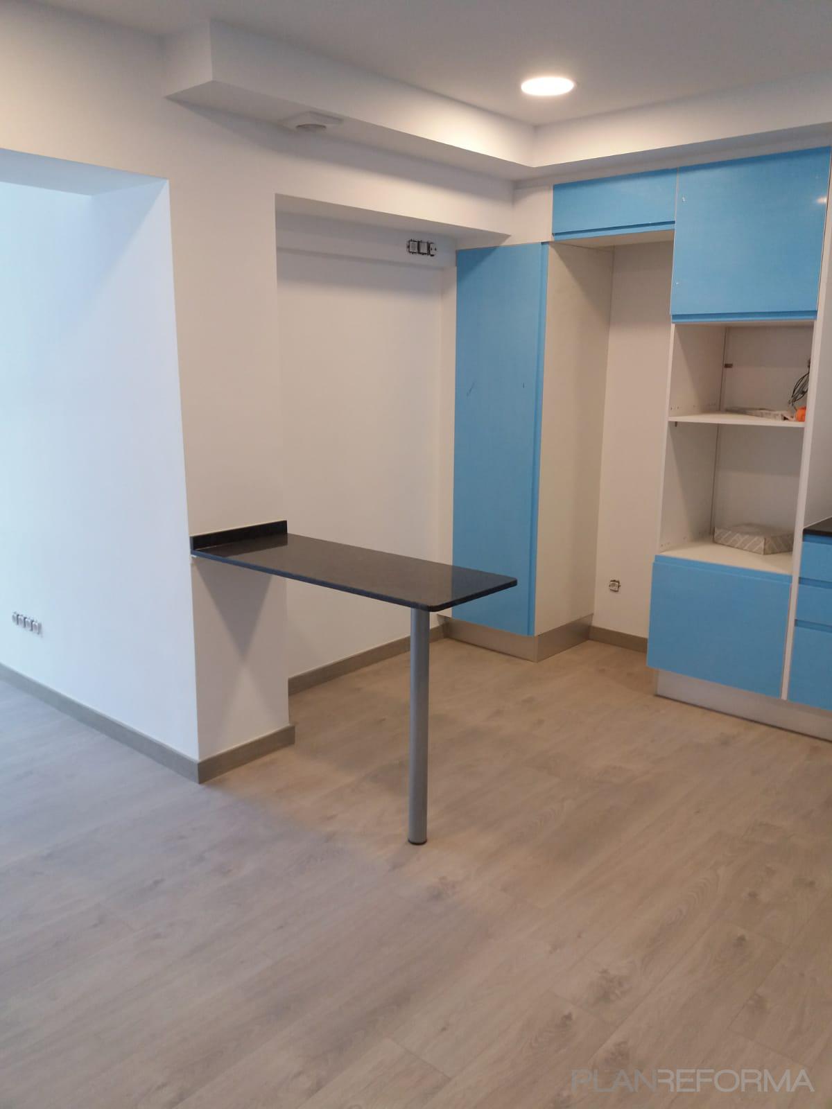 Dormitorio Estilo moderno Color azul, beige, blanco