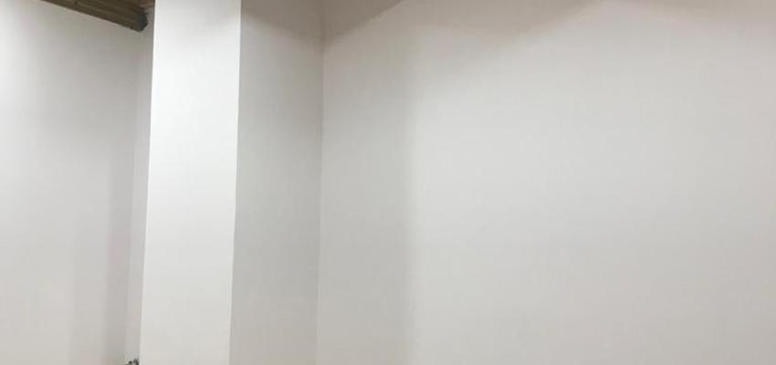 Comedor Estilo clasico Color marron, blanco  diseñado por Refomas Barcelona Rubio | Gremio | Copyright Reformas Barcelona Rubio