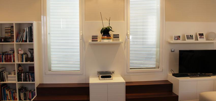 Salon style contemporaneo color beige, marron, blanco, negro  diseñado por Obra de Eva | Interiorista 