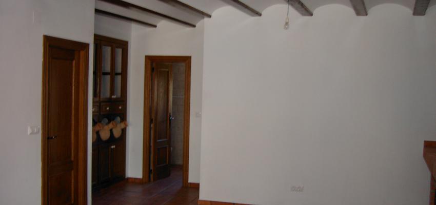 Recibidor style contemporaneo color marron, blanco  diseñado por Cobalto arquitectos | Arquitecto 