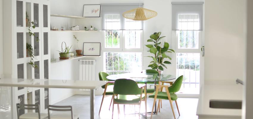 Comedor, Cocina Estilo moderno Color verde, beige, blanco, gris  diseñado por sastreandsastre | Arquitecto 