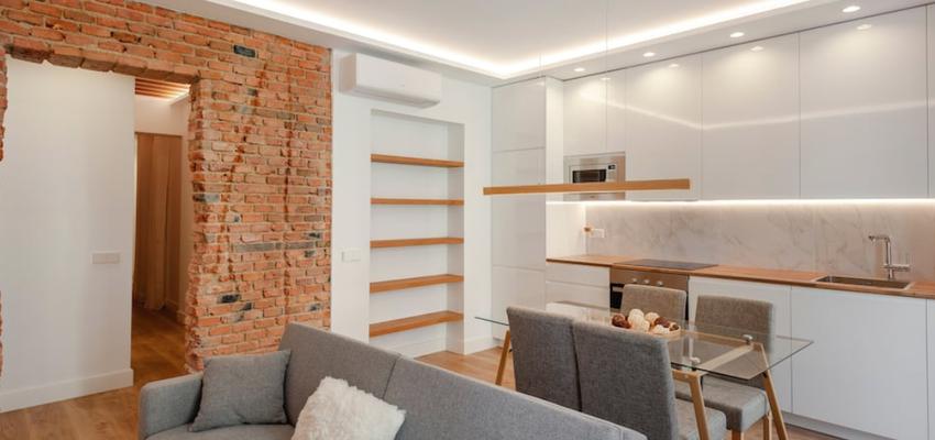 Comedor, Cocina Estilo mediterraneo Color marron, beige, marron  diseñado por SECTOR REFORMA | Gremio 