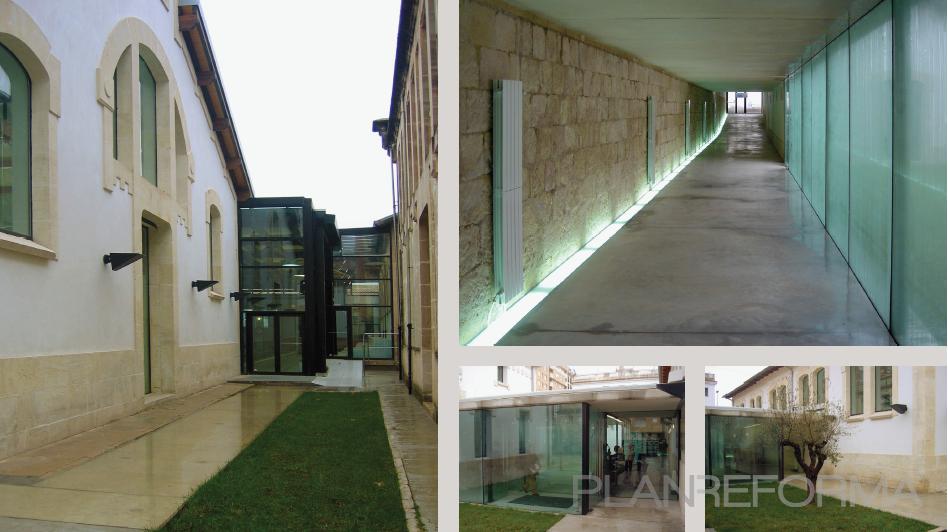 Exterior Estilo rustico Color beige, blanco  diseñado por ECOM, Onofre Miguel Construcción | Arquitecto 