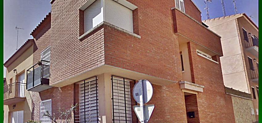 Exterior Estilo contemporaneo Color beige, bronce  diseñado por B2 AC, S.L. | Gremio | Copyright Propietario