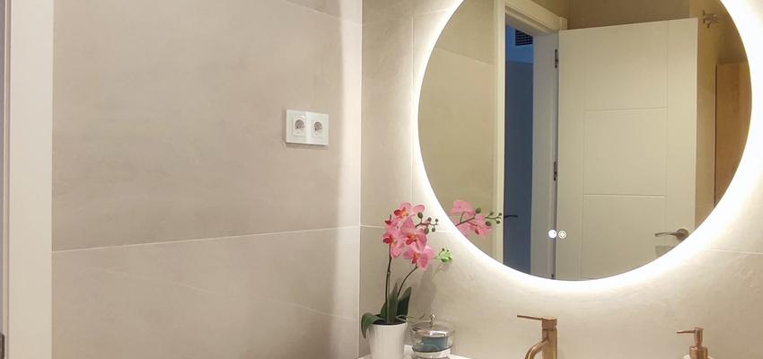 Baño Estilo moderno Color naranja, beige  diseñado por Nodo Concept | Reformista, constructor | Copyright Sí, lo soy