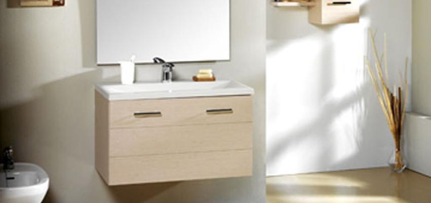 Baño style clasico color beige, beige, blanco  diseñado por Reformahogar | Gremio | Copyright Reforma Hogar 