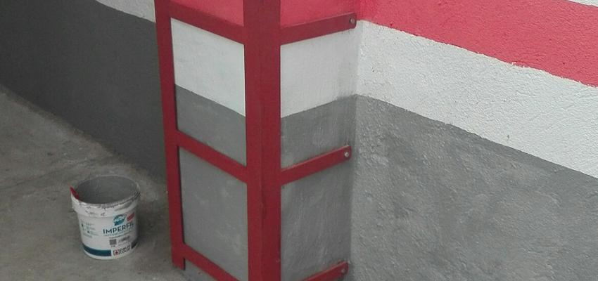 Garaje Estilo moderno Color verde, beige, gris  diseñado por Carlos Andrés de la Rosa | Gremio | Copyright Reparaciones estructurales pilar garaje