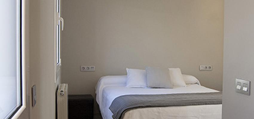 Baño, Dormitorio, Vestidor Estilo contemporaneo Color beige, blanco, gris  diseñado por Trazo interiorismo | Interiorista 