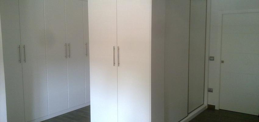 Vestidor Estilo moderno Color blanco  diseñado por david | Interiorista 