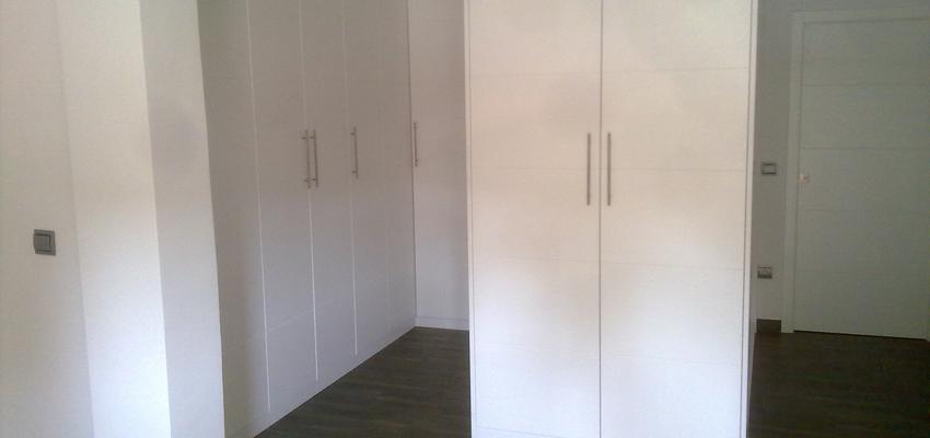 Vestidor Estilo moderno Color blanco  diseñado por david | Interiorista 
