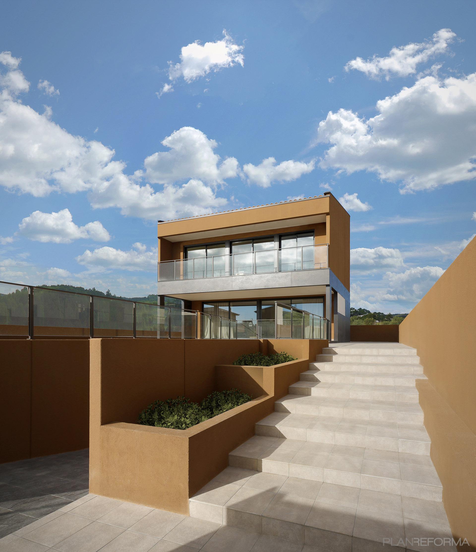 Exterior Estilo vintage Color marron, ocre, marron  diseñado por joanPMP | Arquitecto 