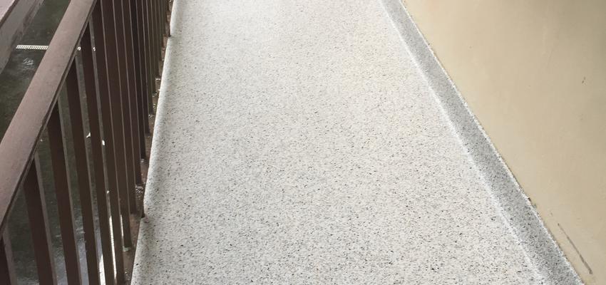 Exterior Estilo clasico Color beige  diseñado por PAVITEC 2000 | Gremio | Copyright PAVITEC 2000