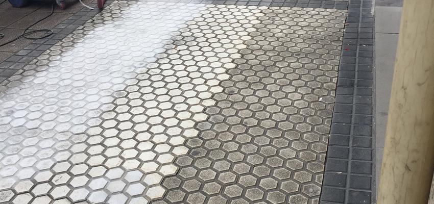 Exterior Estilo clasico Color gris  diseñado por PAVITEC 2000 | Gremio | Copyright PAVITEC 2000