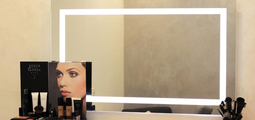 Salón de belleza Estilo moderno Color beige, gris, bronce  diseñado por Triangle Deco coaching | Interiorista 