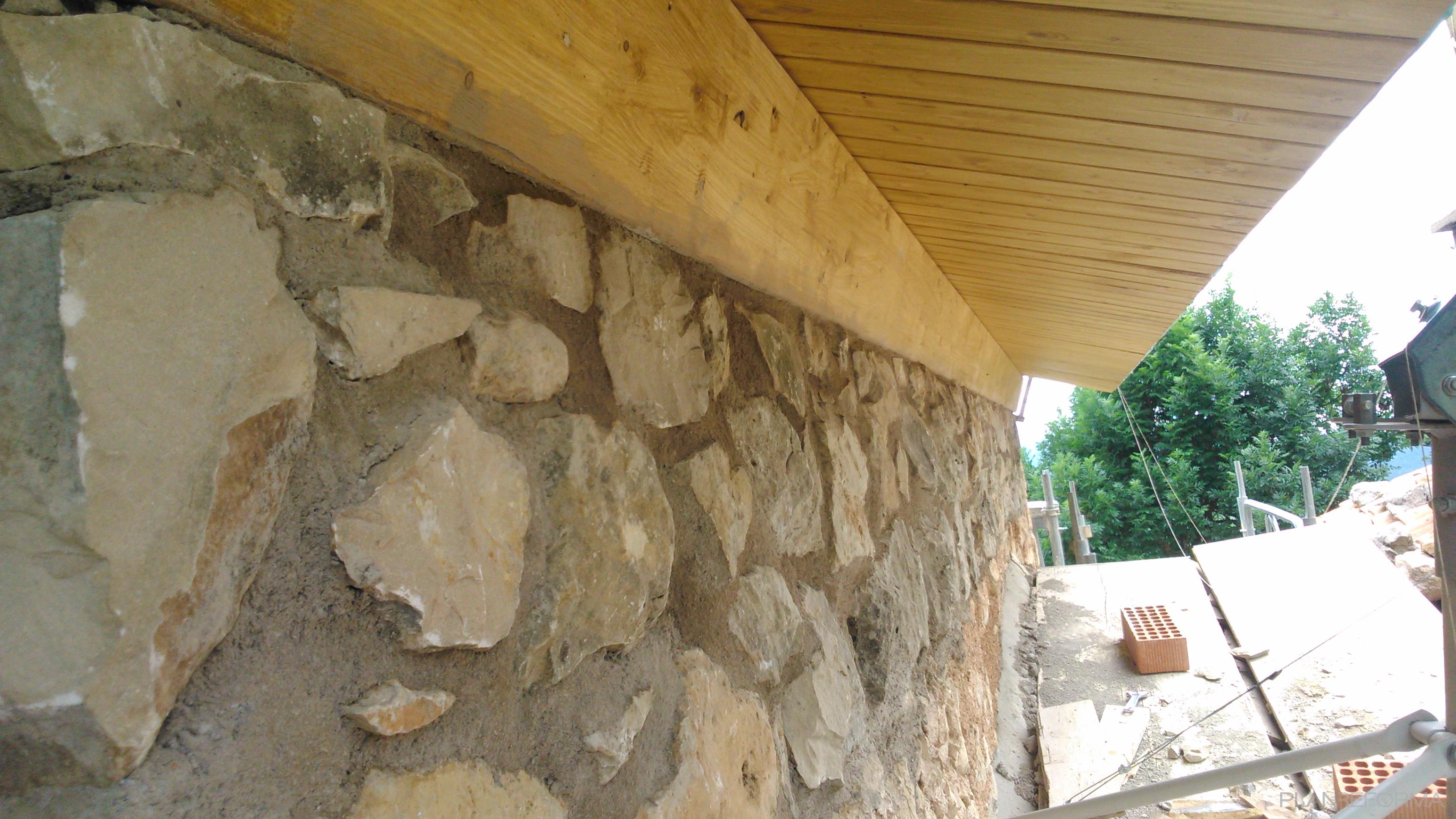 Exterior style tradicional color marron, beige, marron  diseñado por Clau21 | Gremio 