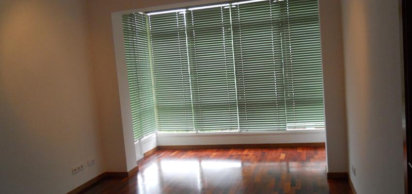 Dormitorio Estilo contemporaneo Color marron, blanco  diseñado por Llorenç Jimenez Torres | Arquitecto Técnico 