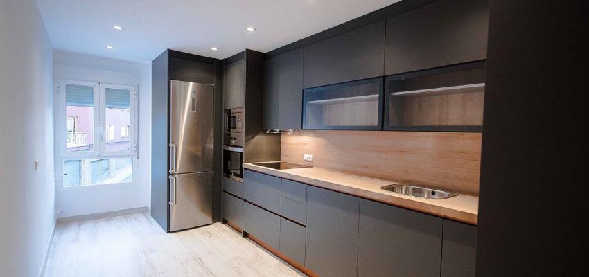 Cocina Estilo contemporaneo Color rosa  diseñado por TEXA-PRO | Reformista, constructor | Copyright IMAGEN PROPIA.