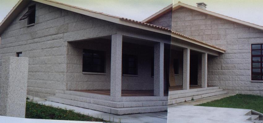 Porche, Exterior style contemporaneo color gris, negro  diseñado por Carlos Trabazo Molins | Arquitecto 