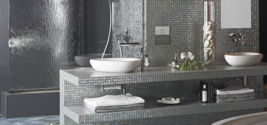 Baño Estilo moderno Color gris, gris  diseñado por Carmen Barasona | Decorador | Copyright Barasona Diseño y Comunicación