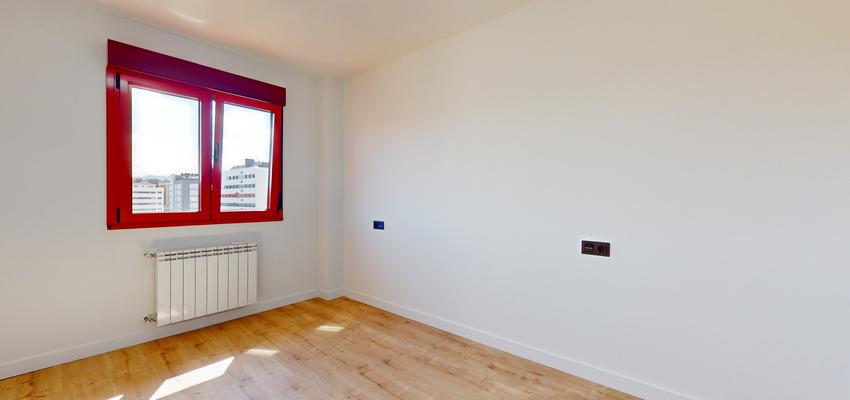 Dormitorio Estilo contemporaneo Color rojo, beige, blanco  diseñado por AGR GROUP | Reformista, constructor 