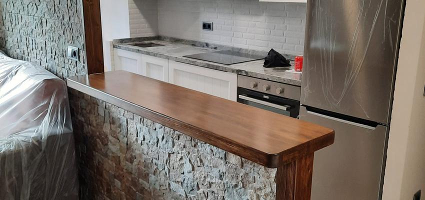 Comedor, Cocina Estilo contemporaneo Color azul cielo  diseñado por Jose | Reformista, constructor 