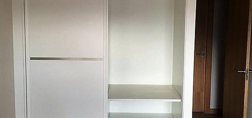 Dormitorio Estilo moderno Color blanco  diseñado por Enzzostudio | Gremio | Copyright Enzzostudio