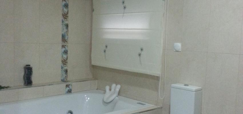 Baño style contemporaneo color beige, blanco  diseñado por VIBARTEC OFICINA TÉCNICA, S.L.P. | Arquitecto Técnico 