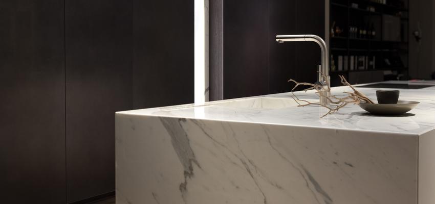 Cocina Estilo moderno Color verde  diseñado por Graico Piedras y Porcelánicos | Arquitecto Técnico | Copyright Graico Piedras y Porcelánicos