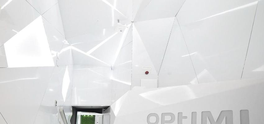 Hotel Estilo contemporaneo Color blanco, gris, plateado  diseñado por Jon | Arquitecto | Copyright JON ARRABAL