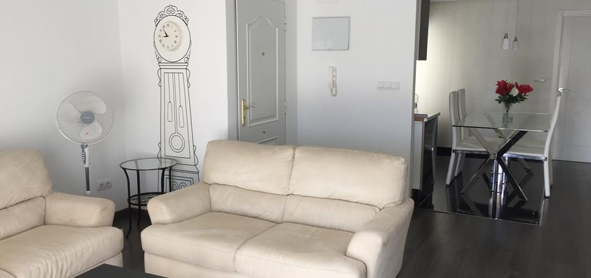 Salon Estilo moderno Color amarillo  diseñado por Cornel Ionita | Gremio | Copyright Xx