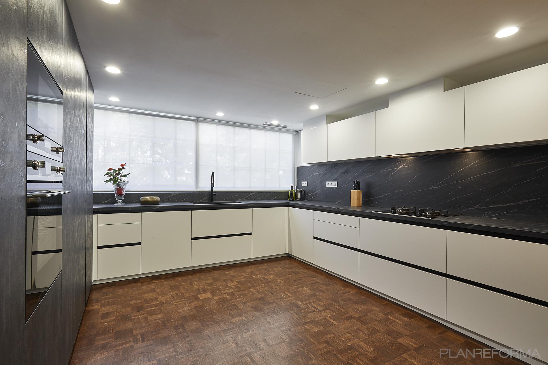 Cocina Estilo moderno Color blanco