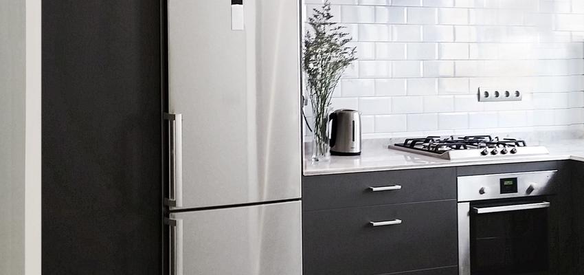 Cocina style moderno color blanco, gris, negro  diseñado por Barronkress | Arquitecto 