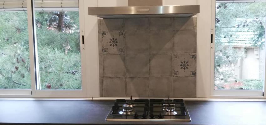 Cocina Estilo moderno Color verde  diseñado por RL Instaref | Gremio | Copyright RL Instaref