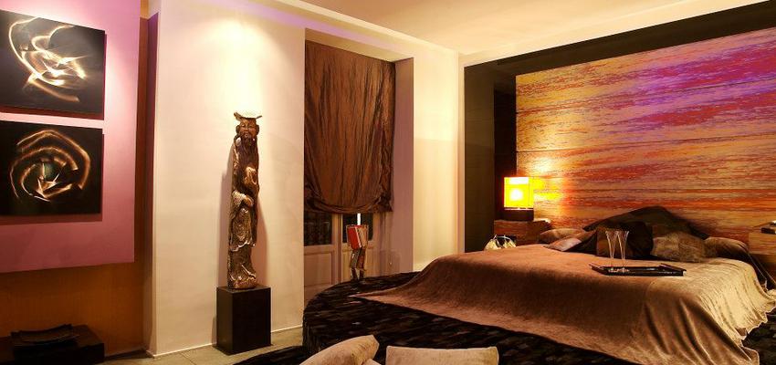 Dormitorio Estilo oriental Color marron, blanco  diseñado por RAQUEL CHAMORRO | Interiorista 