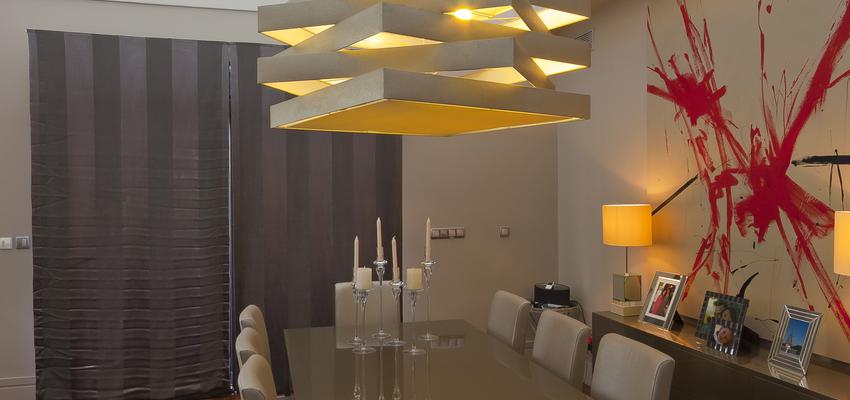 Comedor Estilo contemporaneo Color rojo, beige, marron  diseñado por RAQUEL CHAMORRO | Interiorista | Copyright RCH