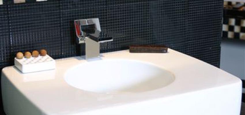 Baño Estilo contemporaneo Color blanco  diseñado por RAQUEL CHAMORRO | Interiorista | Copyright RCH