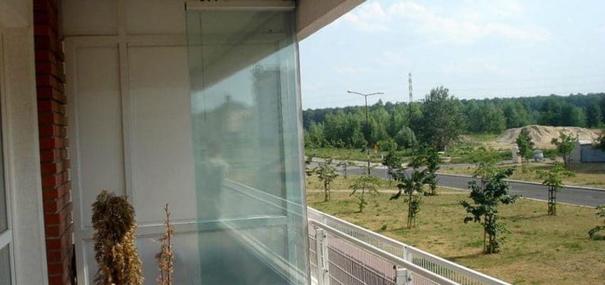 Exterior Estilo moderno Color naranja  diseñado por Elitglass | Interiorista | Copyright Soy el propietario