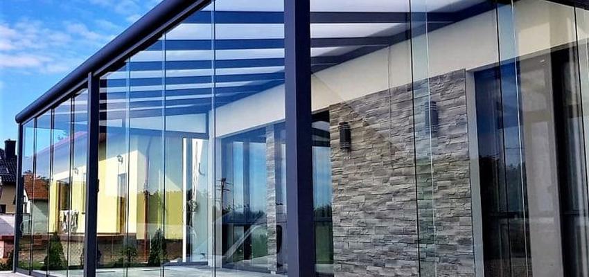 Exterior Estilo moderno Color naranja  diseñado por Elitglass | Interiorista | Copyright Soy el propietario