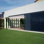 Exterior style moderno color blanco, gris, negro