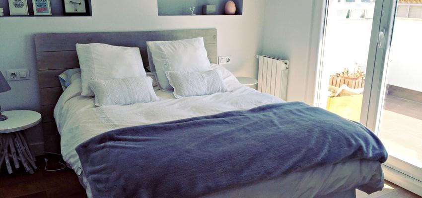 Dormitorio Estilo vintage Color azul oscuro, beige, blanco  diseñado por Termas Spazio | Gremio | Copyright Termas Spazio