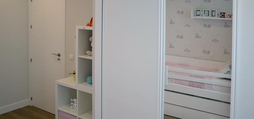 Dormitorio Estilo moderno Color marron, blanco, gris  diseñado por Mirmen Arquitectura - Interiorismo - Reformas | Arquitecto 