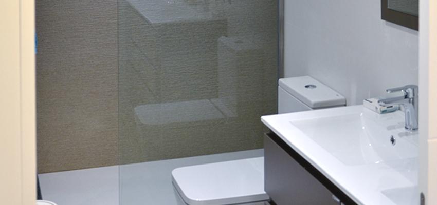 Baño Estilo moderno Color marron, marron, beige  diseñado por Mirmen Arquitectura - Interiorismo - Reformas | Arquitecto 