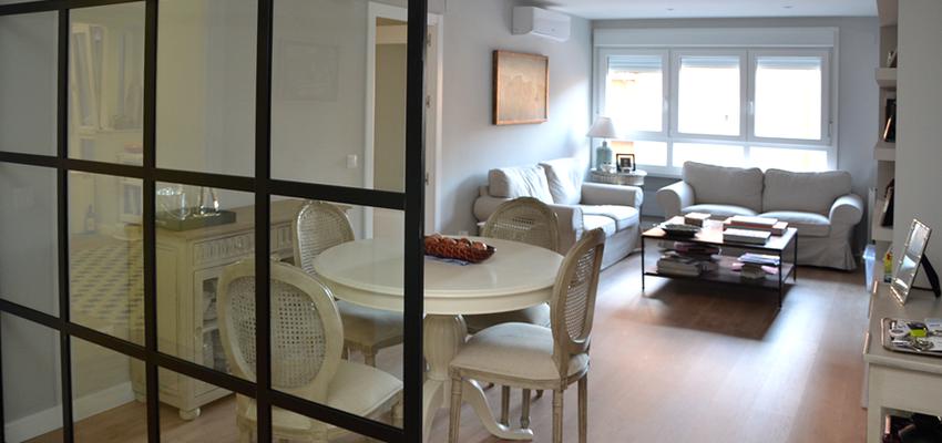 Salon Estilo contemporaneo Color marron, gris, negro  diseñado por Mirmen Arquitectura - Interiorismo - Reformas | Arquitecto 