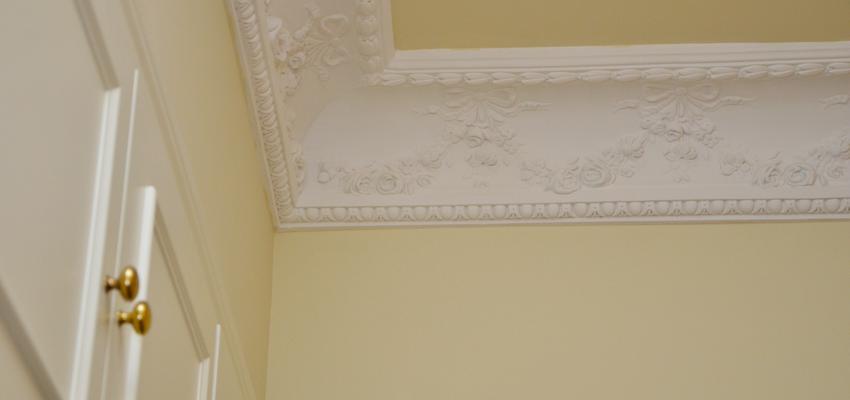 Dormitorio Estilo clasico Color beige, blanco  diseñado por Mirmen Arquitectura - Interiorismo - Reformas | Arquitecto | Copyright Propietario