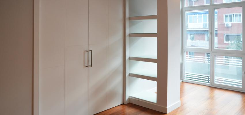 Salon Estilo contemporaneo Color blanco, gris, bronce  diseñado por Mirmen Arquitectura - Interiorismo - Reformas | Arquitecto | Copyright Mirmen Arquitectura