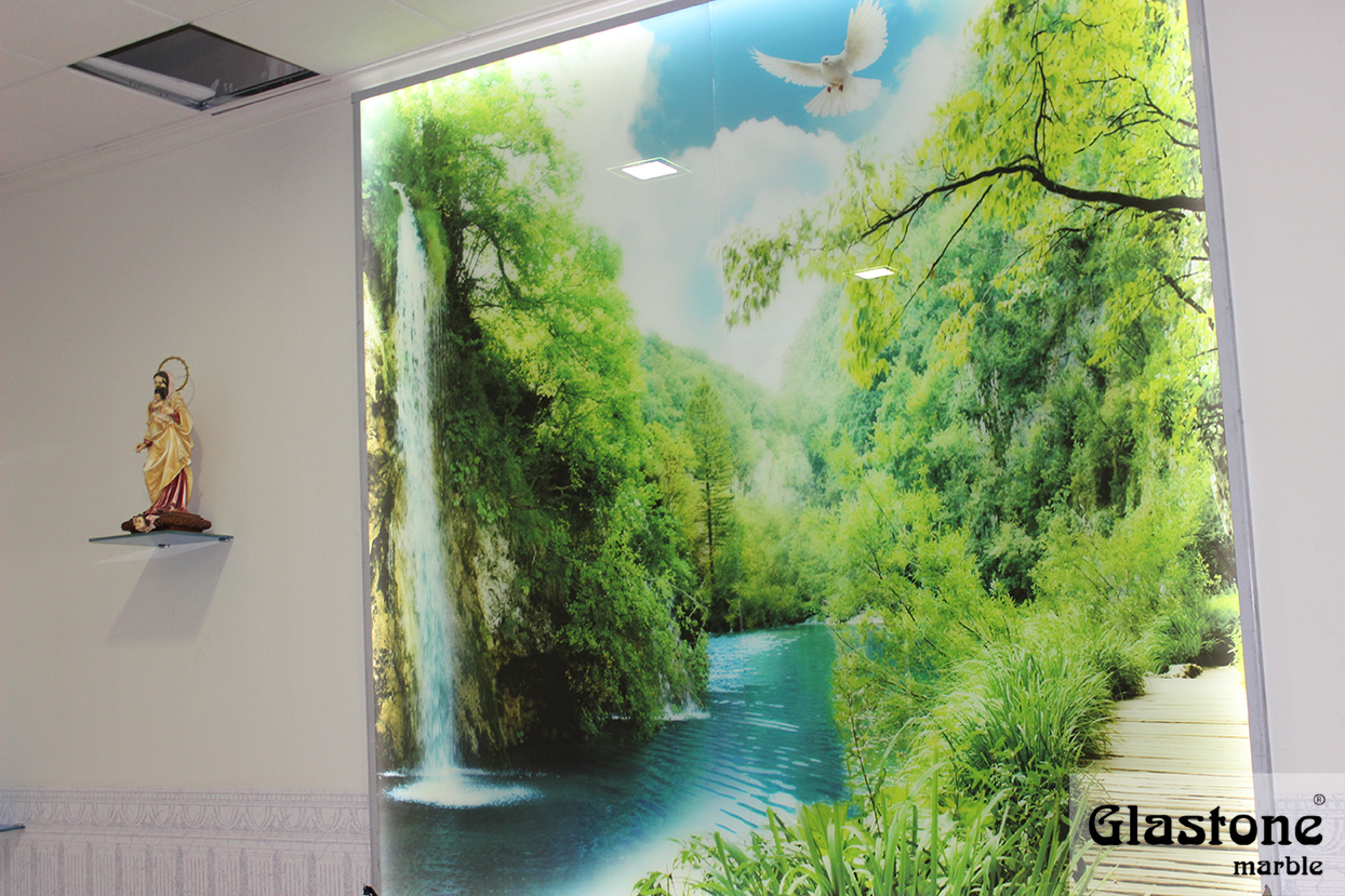 Oficina style kitsch color verde, turquesa, blanco  diseñado por Glastone Marble, S.L.U. | Marca colaboradora 