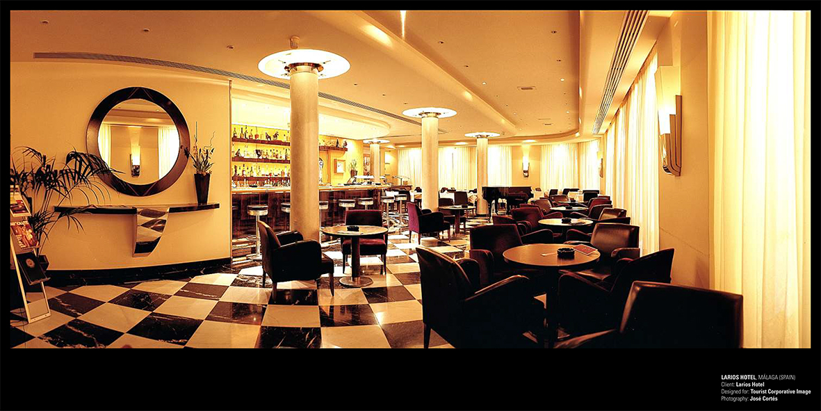 Bar, Hotel style contemporaneo color beige, marron  diseñado por JOSE CORTES - FOTÓGRAFO | Marca colaboradora | Copyright © josecortes - se prohibe la reproducción total o parcial en cualquier tipo de soporte o formato.