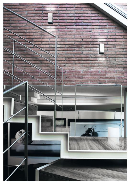 Escalera style contemporaneo color marron, marron, blanco, plateado