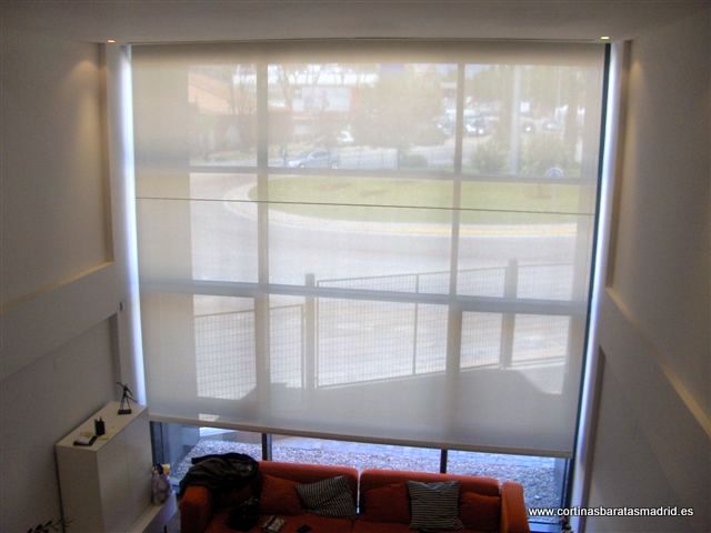 Loft style moderno color blanco  diseñado por Cortinasmadrid-TecnicorT | Marca colaboradora | Copyright Propia